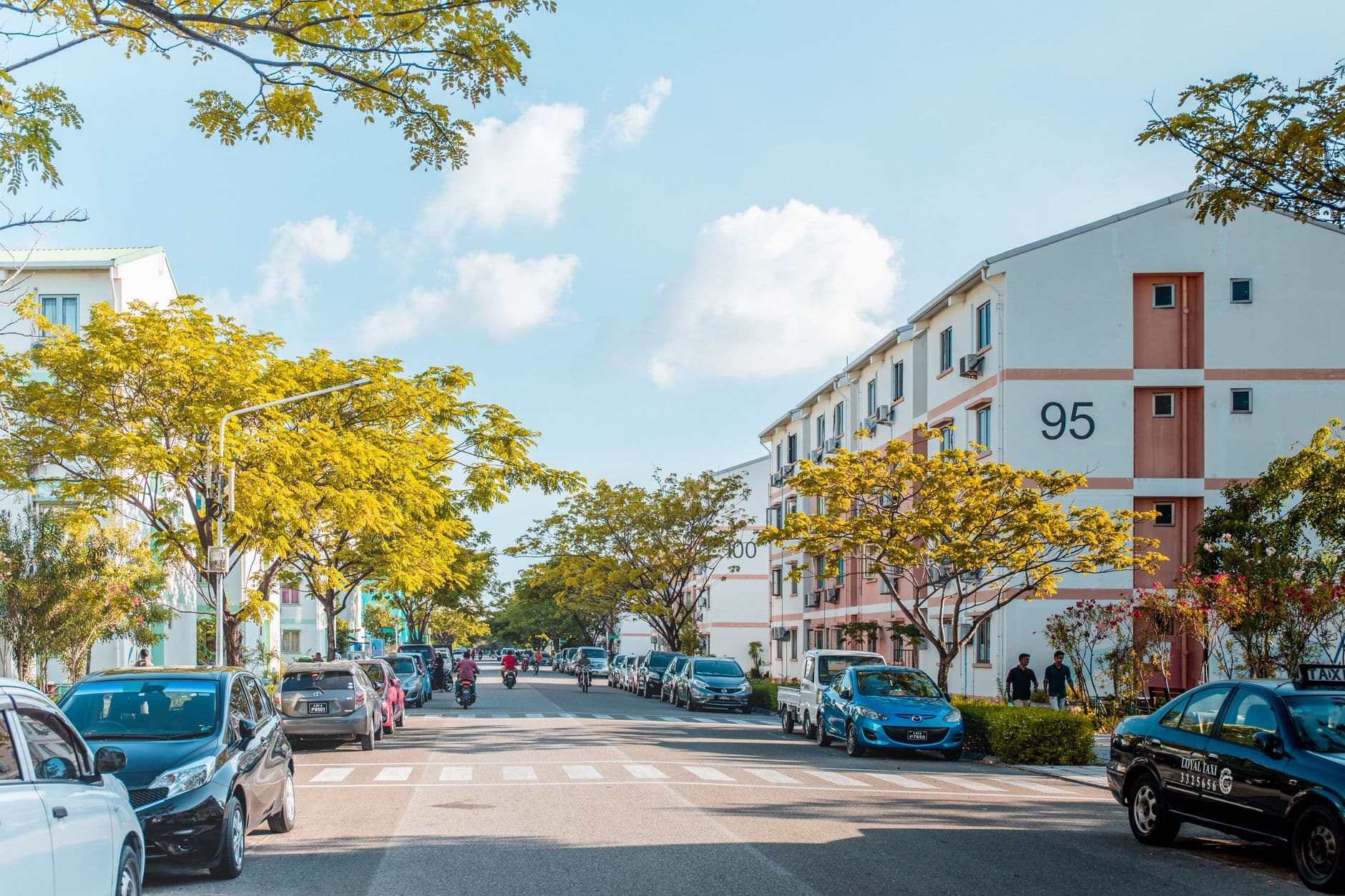 Shaded paths in Sultan Park, Malé