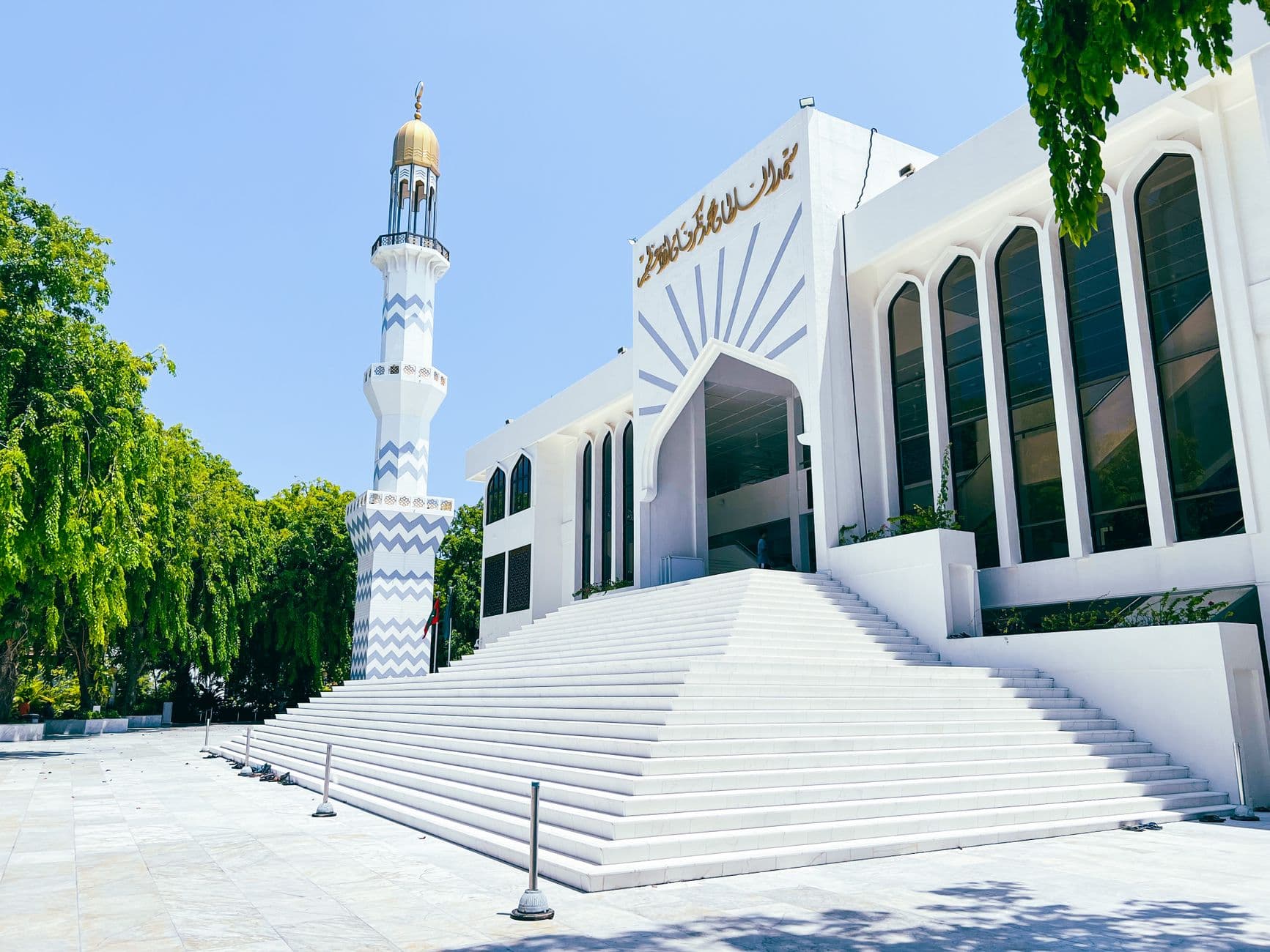The tsunami memorial on the seafront in Malé